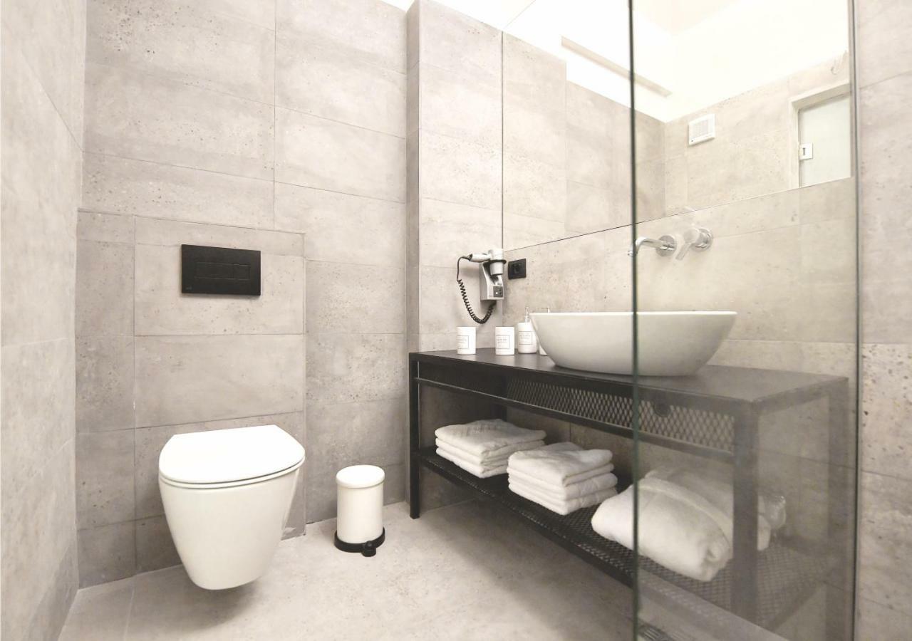 Lemon Cliff Luxury B&B Mamaia Buitenkant foto