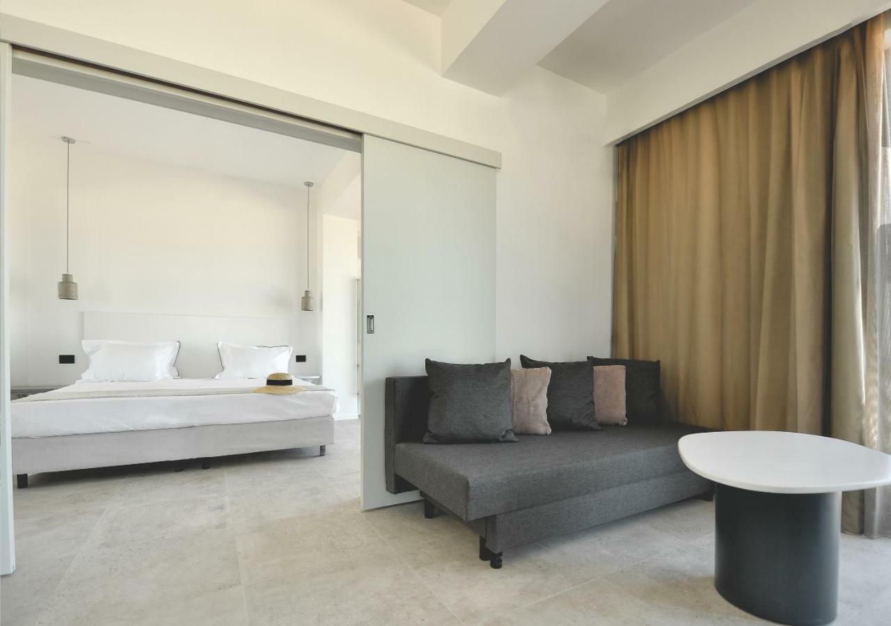 Lemon Cliff Luxury B&B Mamaia Buitenkant foto