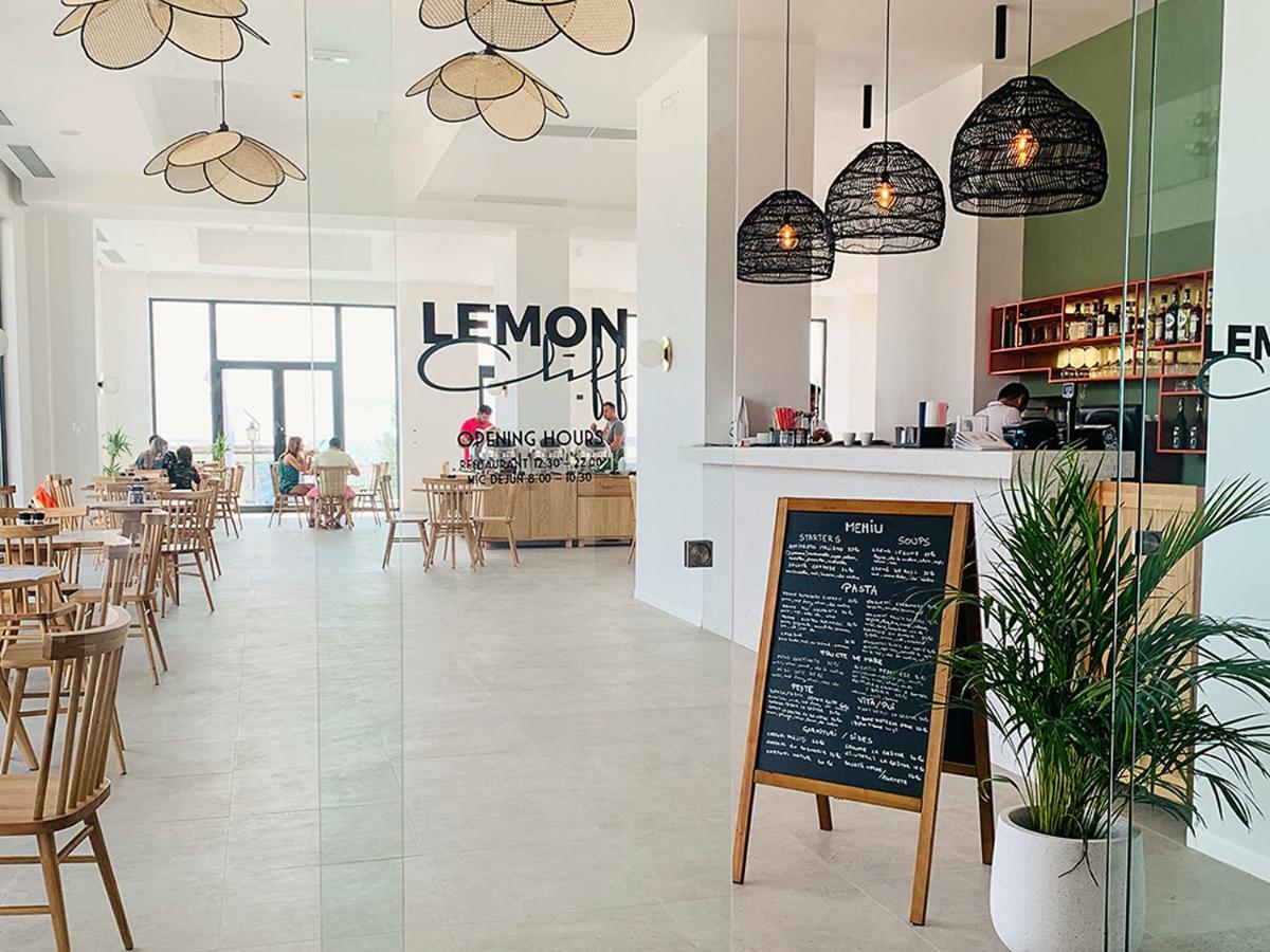 Lemon Cliff Luxury B&B Mamaia Buitenkant foto
