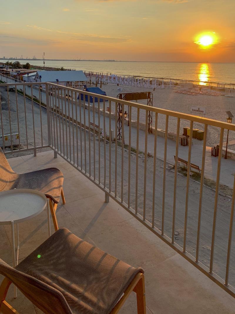 Lemon Cliff Luxury B&B Mamaia Buitenkant foto